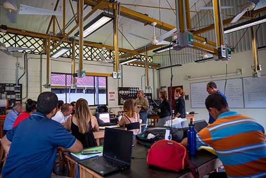 FORMACIÓN SEMIPRESENCIAL - Desarrollo de Capacidades Prácticas en las Energías Renovables